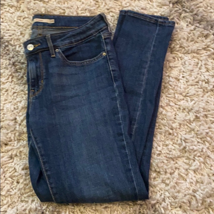 Levis 711 Skinny